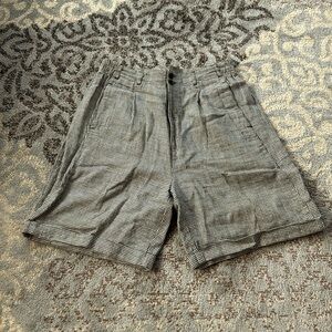 Vintage Gitano Pleated Houndstooth Shorts 18